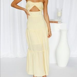 Hello Molly-Pose for the Show Midi Dress